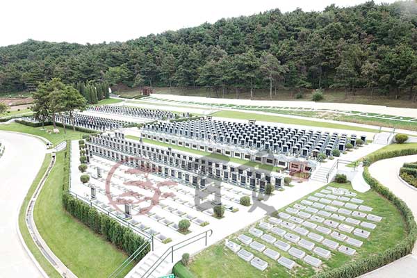 沈阳百贯山松陵墓园，心灵永恒的归宿之地